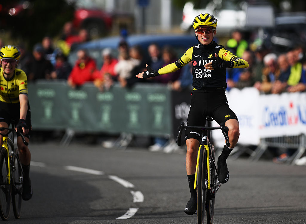 LE MONT LOZERE, FRANCE - SEPTEMBER 13: Marion Bunel of France and Team Visma | Lease a Bike celebrates at finish line as stage winner during the 23rd Tour Cycliste Feminin International de l'Ardeche 2025, Stage 5 a 125.8km stage from Mende to Le Mont Lozere on September 13, 2025 in Le Mont Lozere, France. (Photo by Alex Broadway/Getty Images)