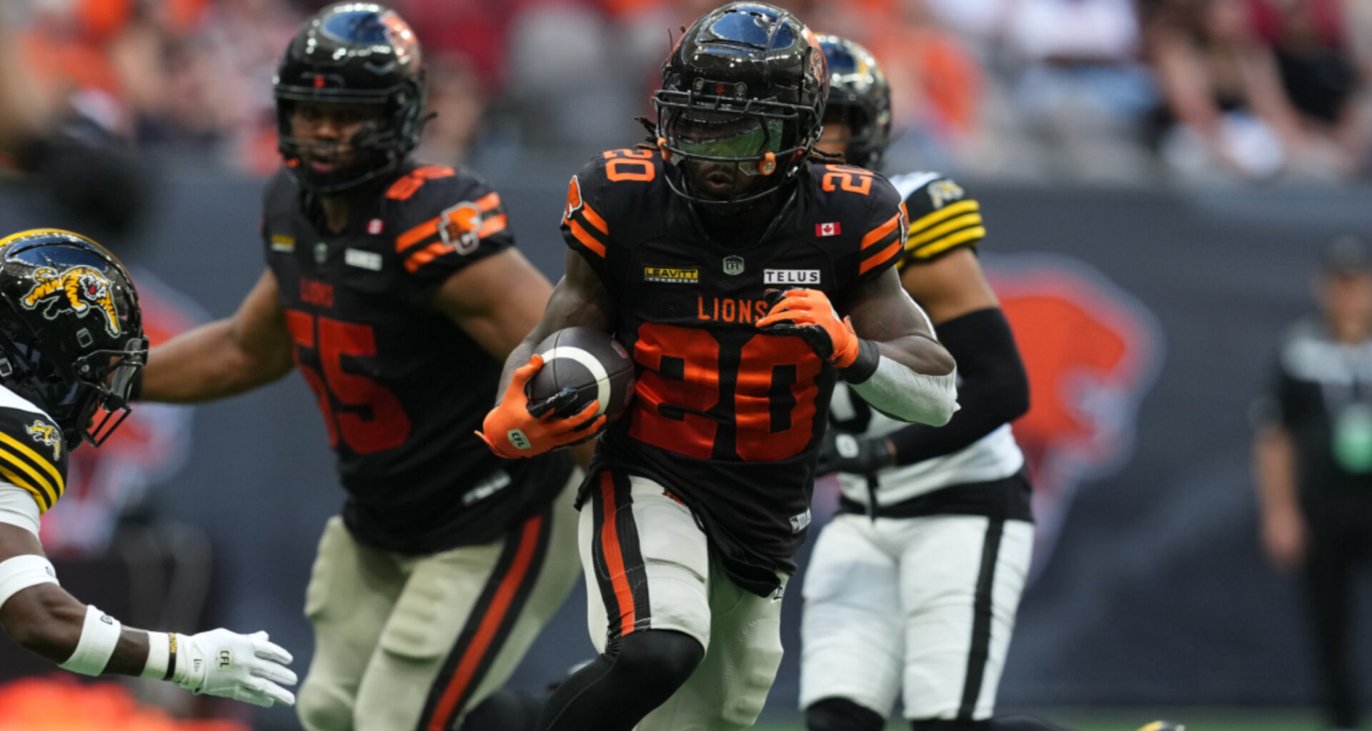 Lions sign Butler to two-year extension; Allen to one-year extension