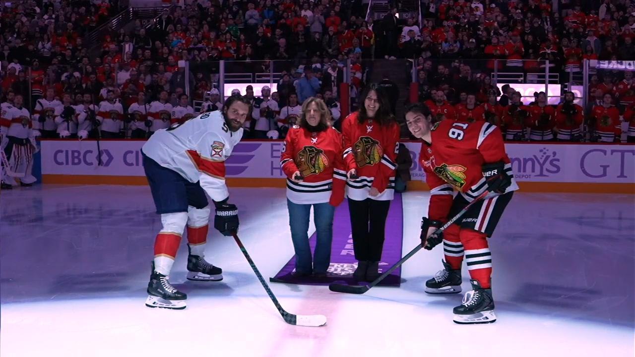 Hockey Fights Cancer Night in Chicago