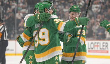 Jones' first NHL goal | NHL.com