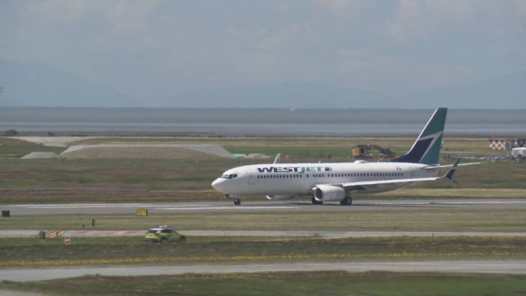 Click to play video: 'Business Matters: WestJet flight attendants’ union seeks to address alleged unpaid work in new agreement'
