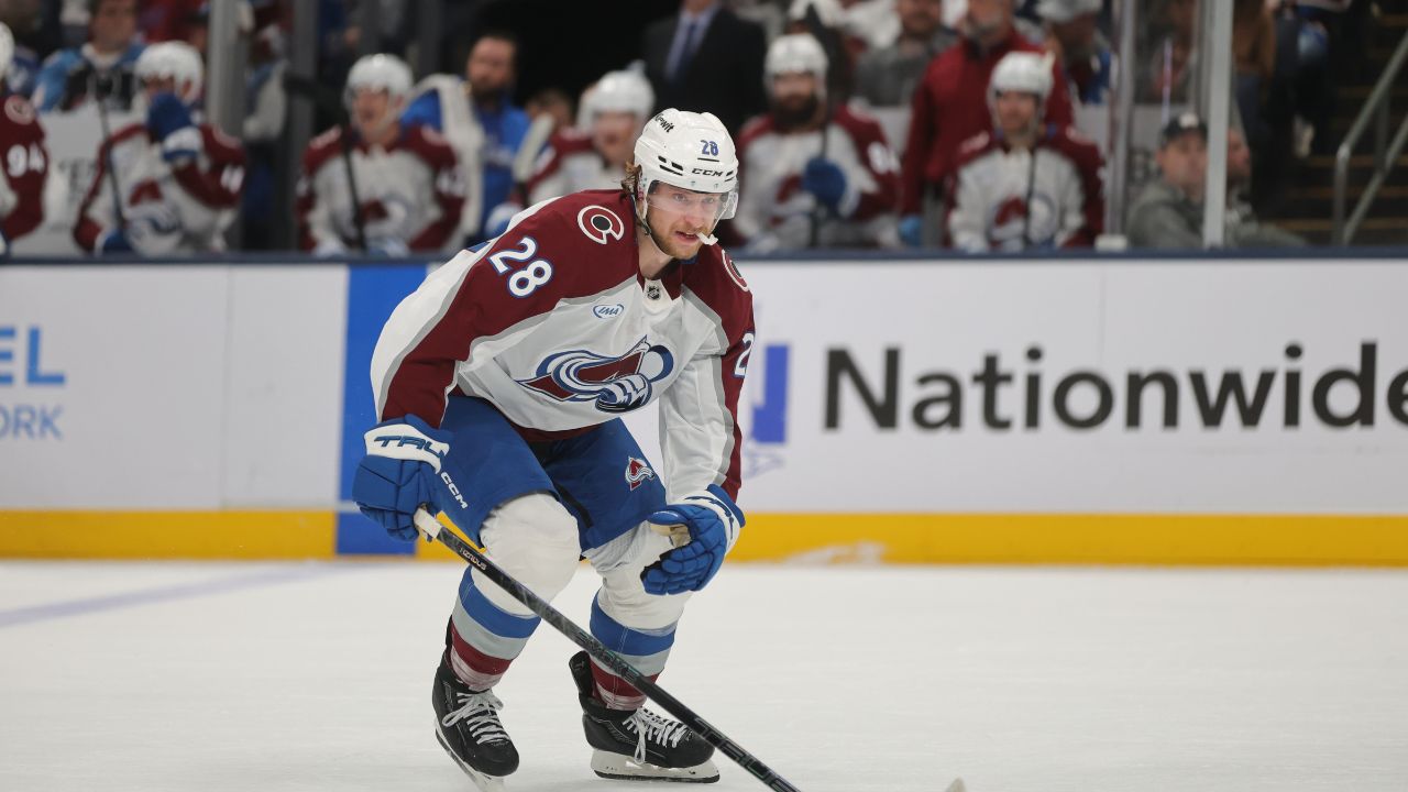 Penguins acquire Ilya Solovyov from Avalanche for Valtteri Puustinen