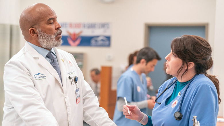 Ron and Alex talking in St. Denis Medical Season 1 Episode 7