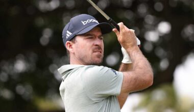 Defending champion Nick Taylor fires opening-round 62, tied for Sony Open in Hawaii lead - PGA Tour