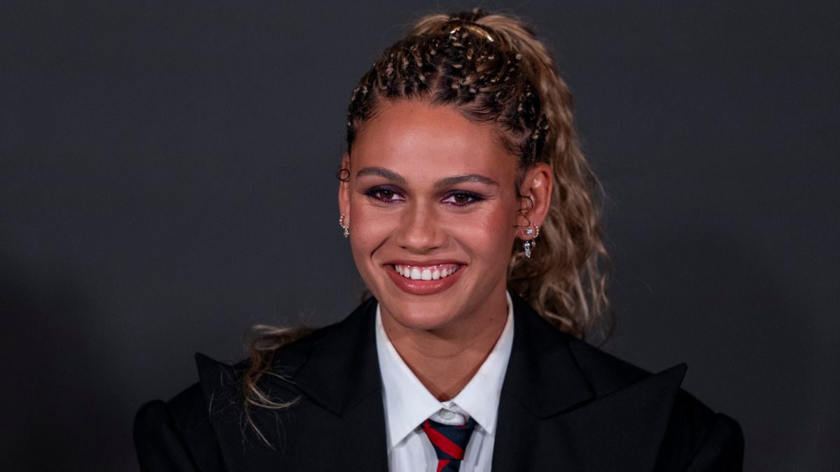 Rodman adds soccer maturity to celebrity stardom