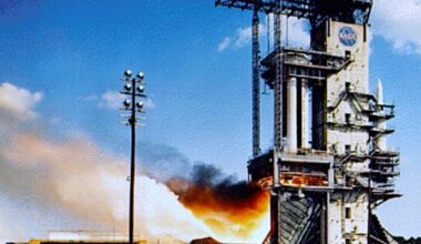 NASA tears down old Apollo test stands in Alabama, while prepping for Artemis-2