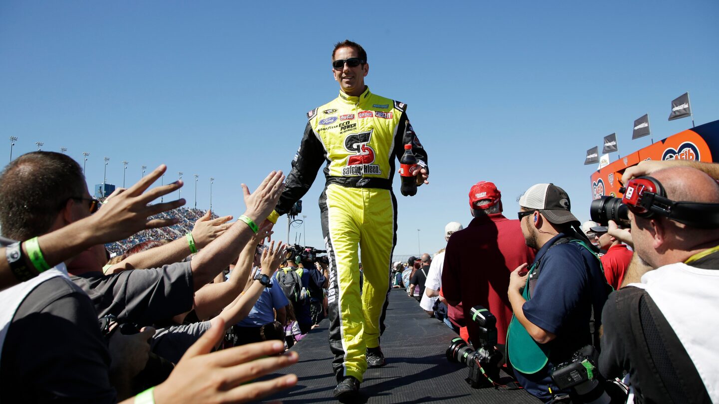 Sheriff's deputies investigate alleged break-in, theft at NASCAR driver Greg Biffle's home