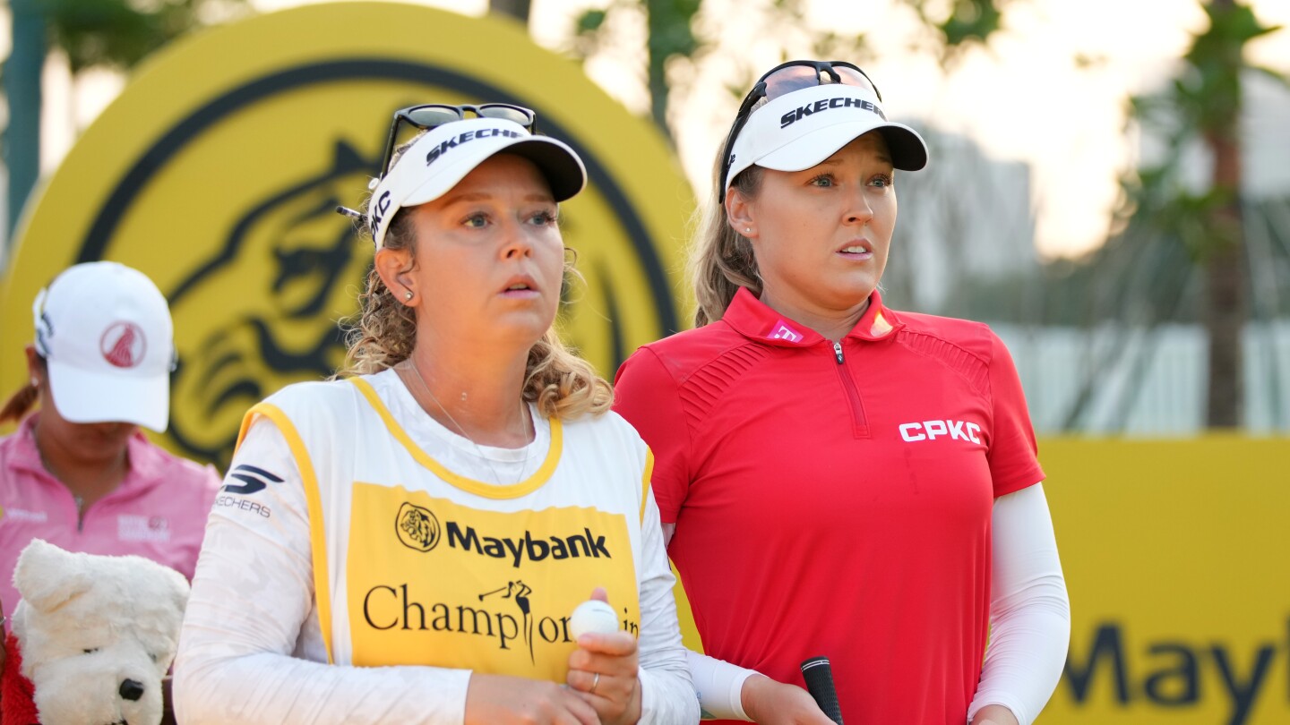Brooke Henderson's sister to relinquish caddie duties after LPGA season opener