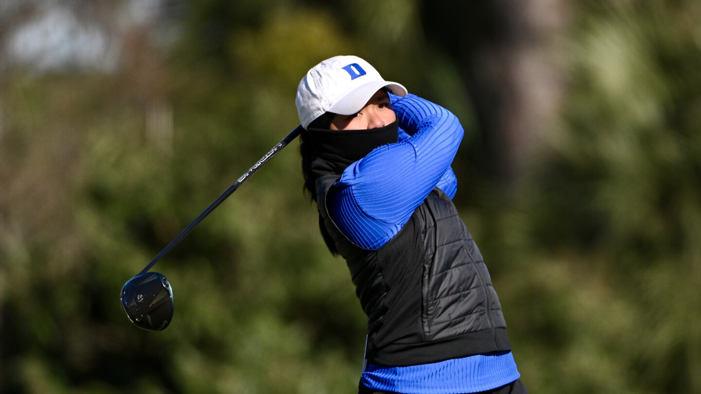 Duke's Rianne Malixi wins first college event in record fashion