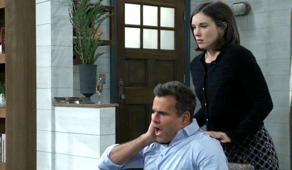 Willow injects Drew GH