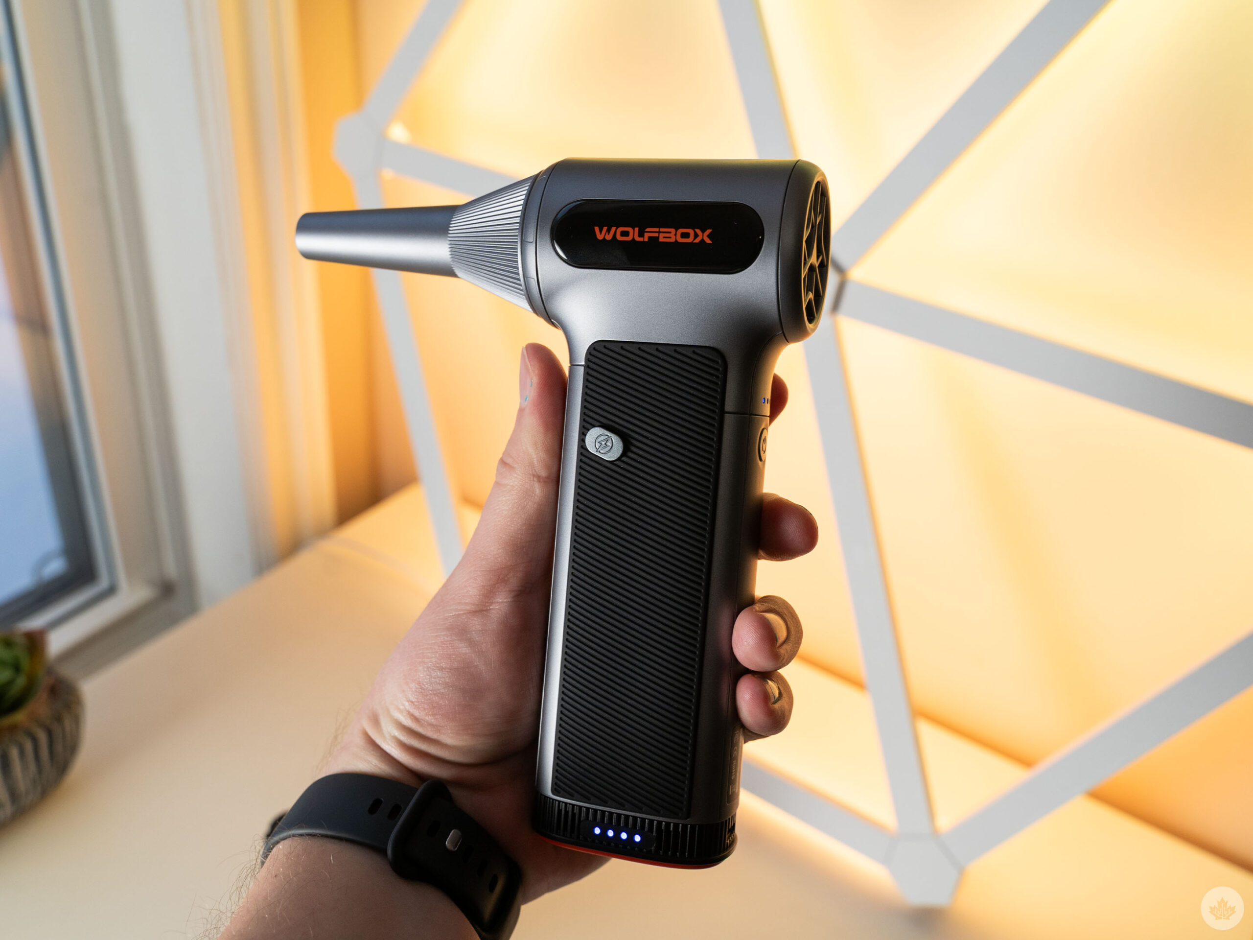 Wolfbox MegaFlow 200