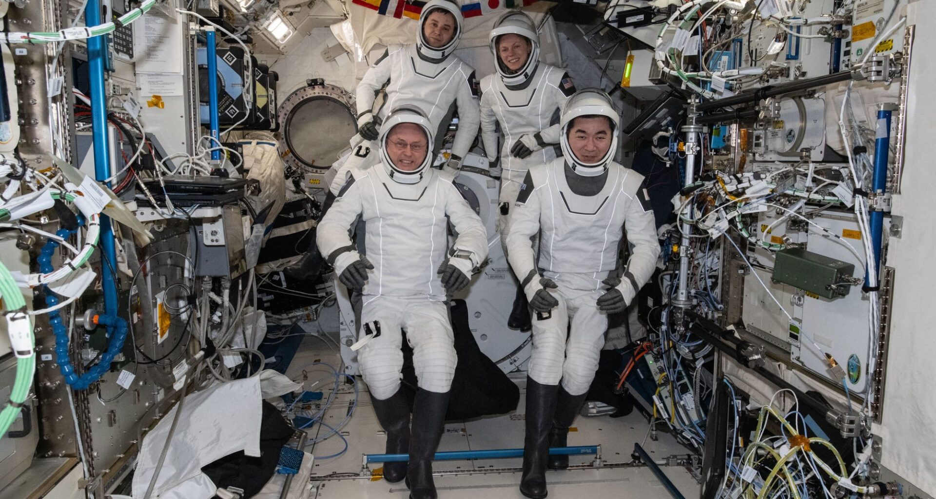What time is SpaceX Crew-11's medical evacuation from the ISS on Jan. 14?