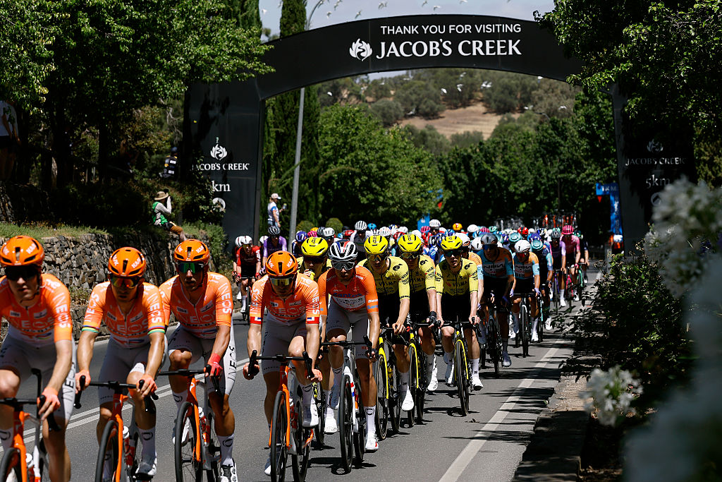 TANUNDA, AUSTRALIA - JANUARY 21: Samuel Watson of Great Britain and Team INEOS Grenadiers - Orange Santos Leader&amp;apos;s Jersey competes during the 26th Santos Tour Down Under 2026, Stage 1 a 120.6km stage from Tanunda to Tanunda on January 21, 2026 in Tanunda, Australia. (Photo by Con Chronis/Getty Images)