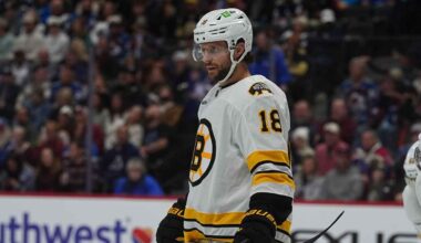 NHL Roundup: Pair of Bruins record hat tricks in explosion against Rangers