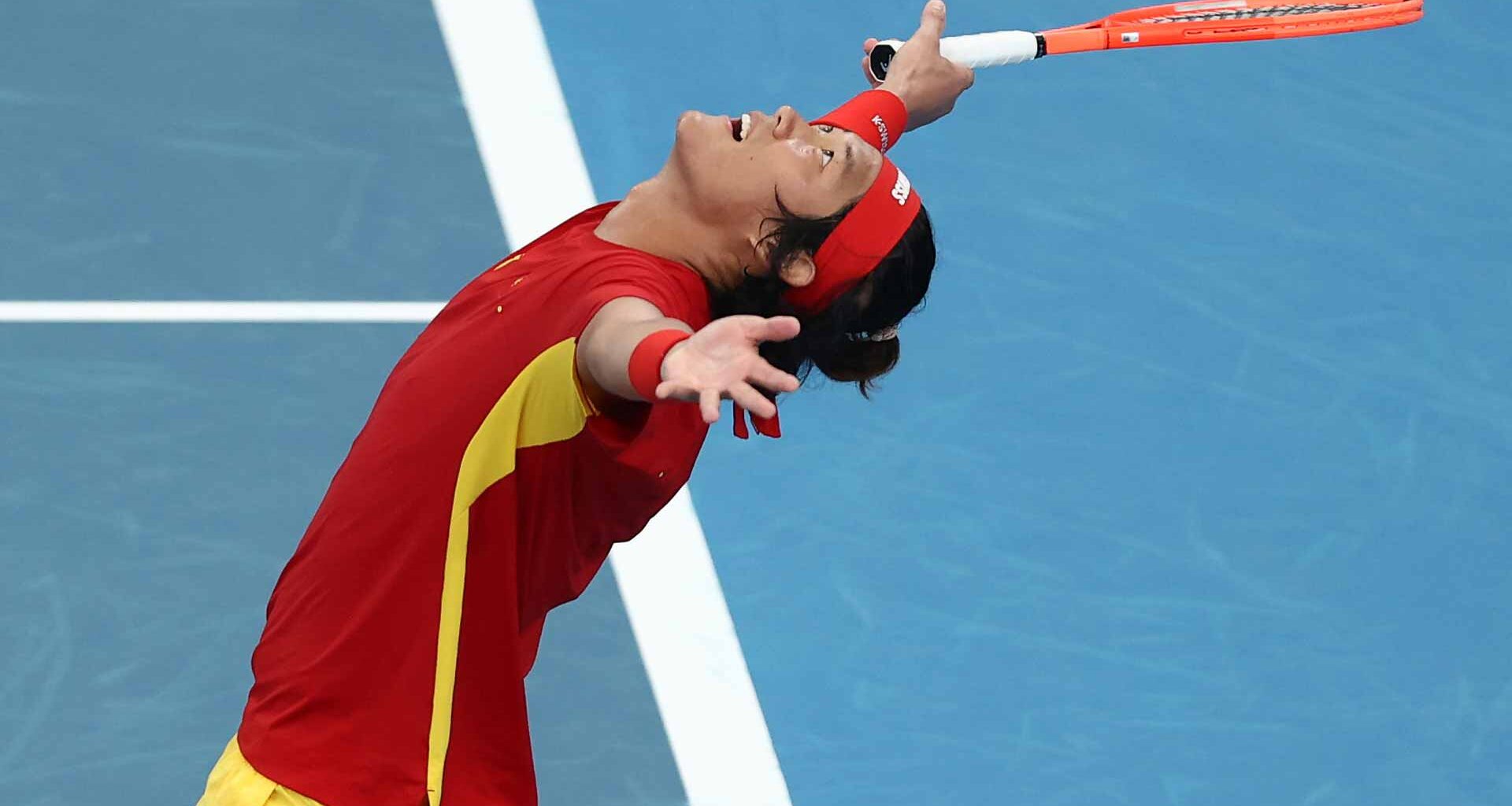 Triple Z's double victory: Zhang does double duty to lead China past Belgium at United Cup | ATP Tour