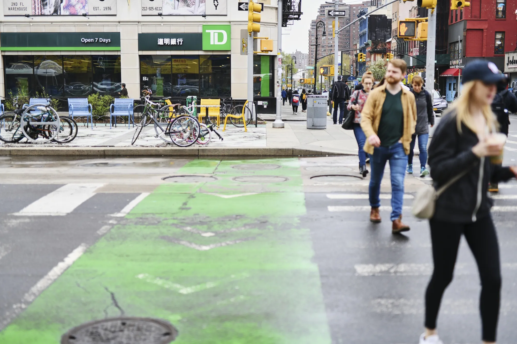 Pedestrians pass in front of a TD Ameritrade Holding Corp. bank branch in New York, New York, US., on Saturday, April 20, 2019. TD Ameritrade Holding Corp. is scheduled to release earnings figures on April 23. Photographer: Gabby Jones/Bloomberg