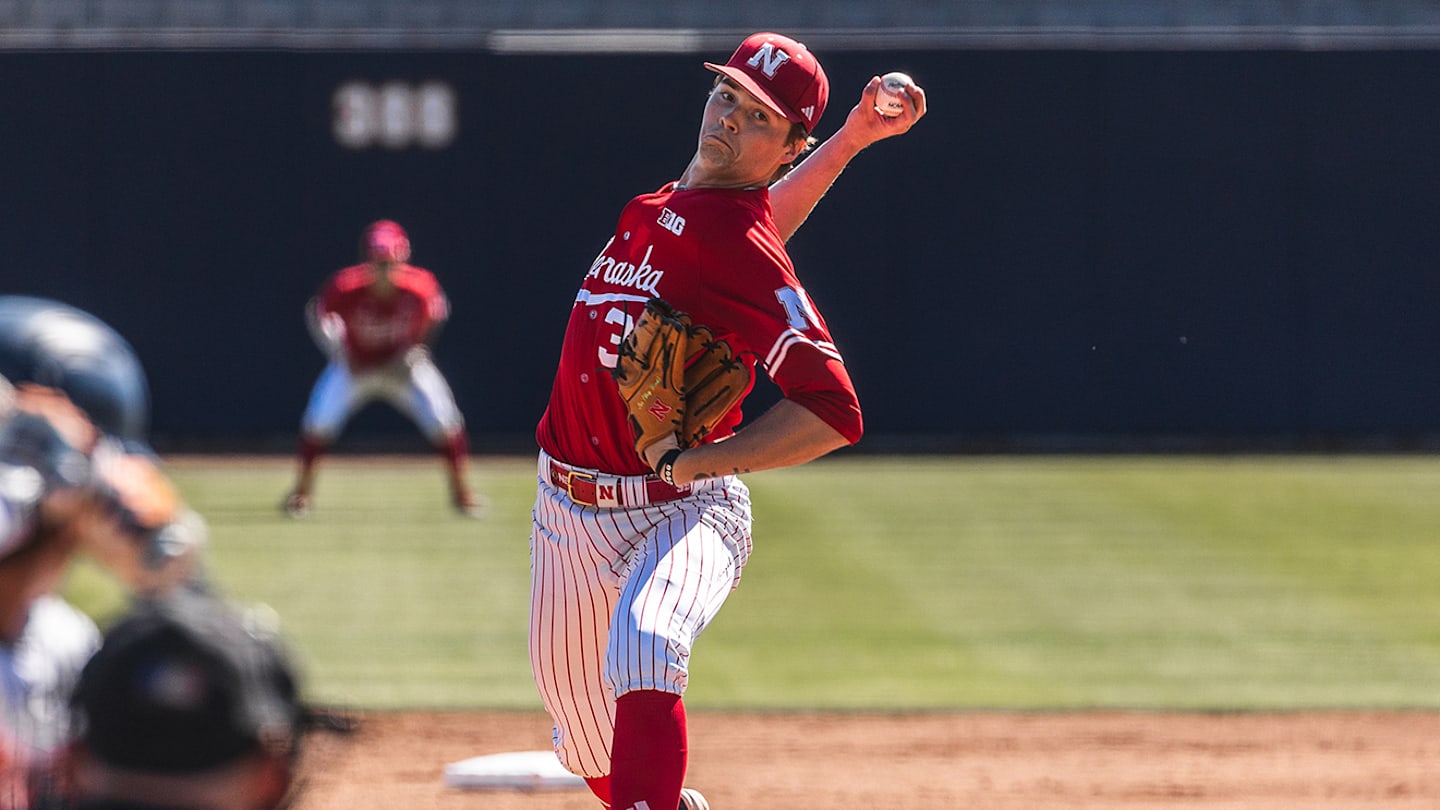 Nebraska Baseball Moves to 2-0, Tops Northeastern at MLB Desert Invitational