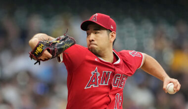 Los Angeles Angels v Milwaukee Brewers
