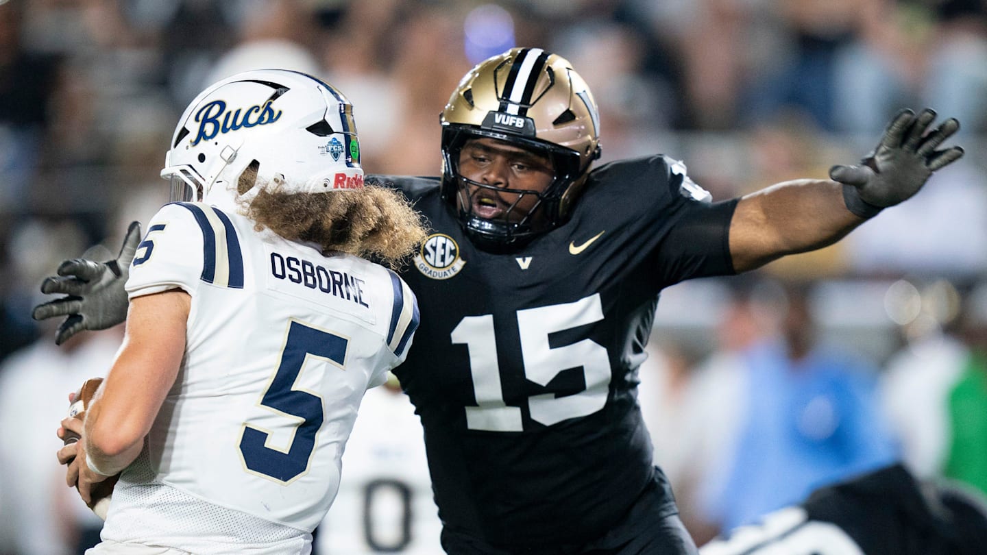 Vanderbilt Football Defender Declares For NFL Draft: The Anchor