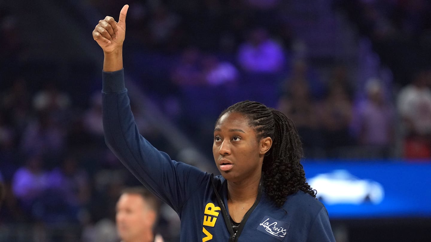 Aug 31, 2025; San Francisco, California, USA; Indiana Fever forward Aliyah Boston (7) before the game against the Golden State Valkyries at Chase Center. Mandatory Credit: Darren Yamashita-Imagn Images