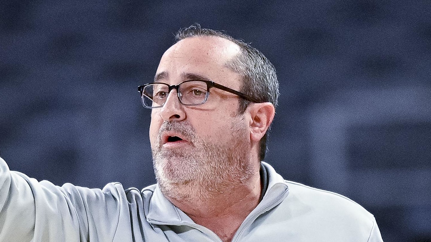 Dallas Wings HC Jose Fernandez Explains Jump From College to WNBA