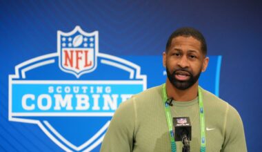 Cleveland Browns Trade Back To Fix Offense