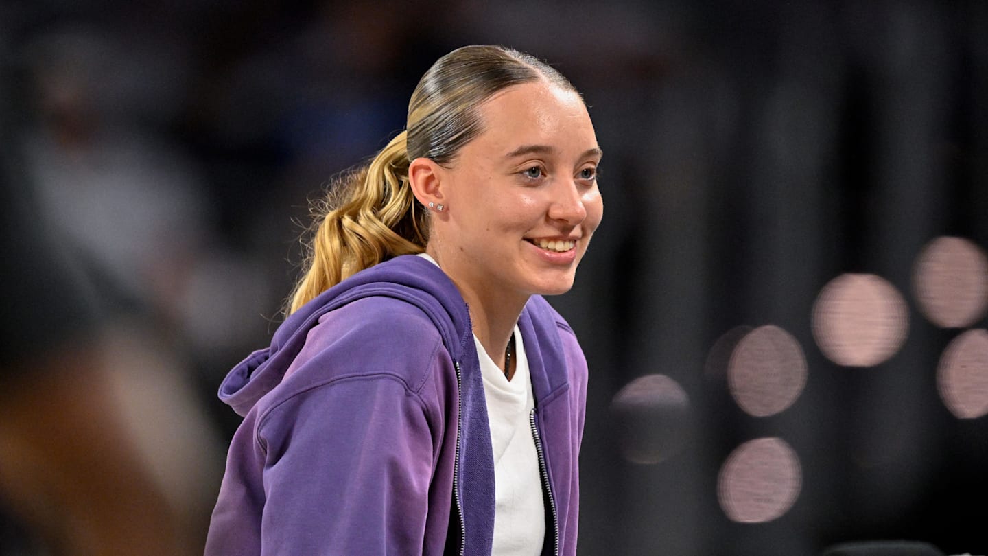 Oct 6, 2025; Fort Worth, Texas, USA; Dallas Wings guard Paige Bueckers looks on during the second quarter between the Dallas Mavericks and the Oklahoma City Thunder at Dickie's Arena. Mandatory Credit: Jerome Miron-Imagn Images