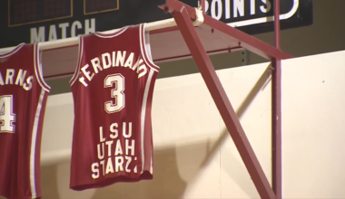 Miami Edison Senior High retires jersey to honor former WNBA All-Star alumni, community leader - WSVN 7News | Miami News, Weather, Sports