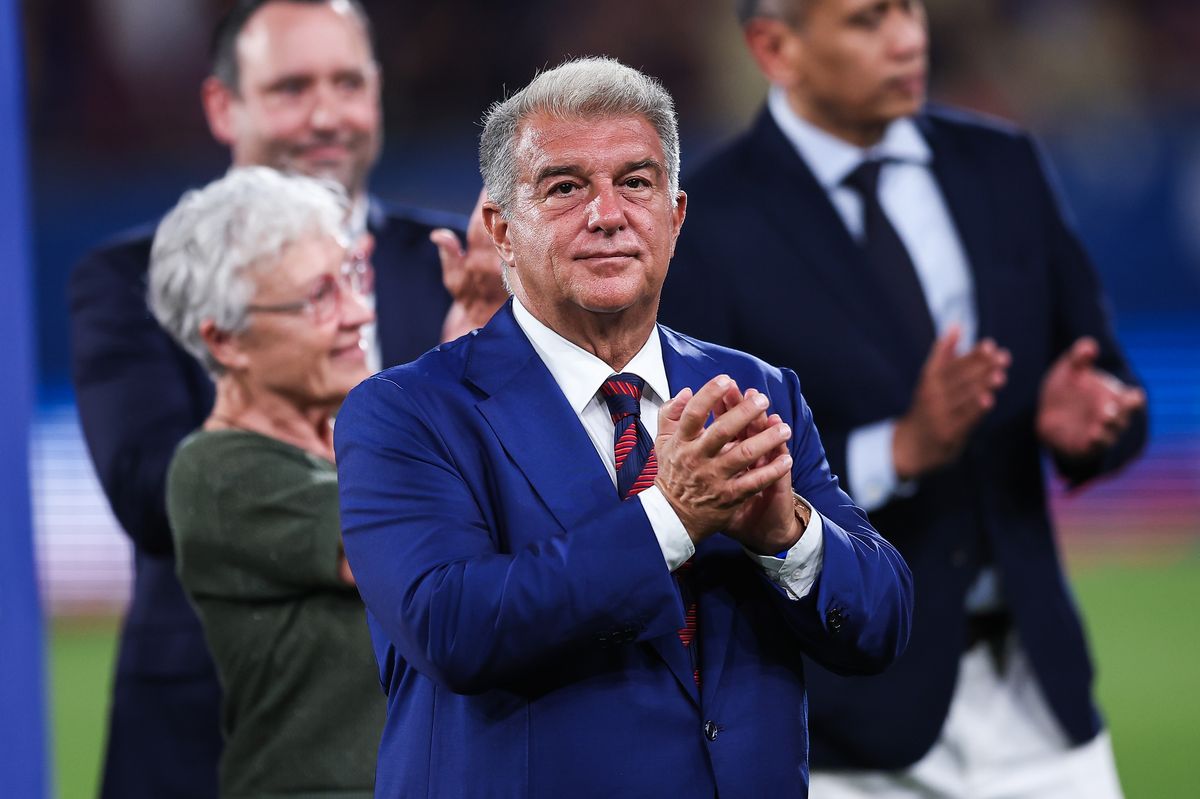 BARCELONA, SPAIN - AUGUST 10: FC Barcelona President Joan Laporta looks on during the Joan Gamper Trophy match between FC Barcelona and Como1907 at Estadi Johan Cruyff on August 10, 2025 in Barcelona, Spain. (Photo by Eric Alonso/Getty Images)