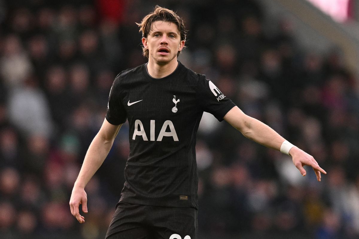 Conor Gallagher of Tottenham Hotspur