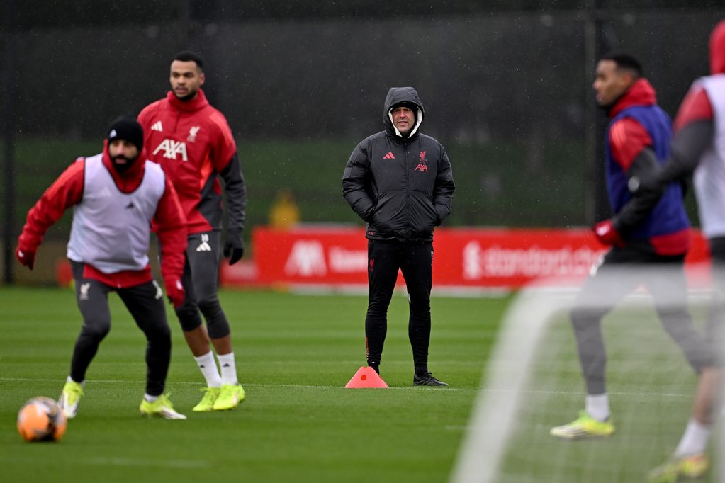 Arne Slot looks on during Liverpool training ahead of the FA Cup tie against Brighton
