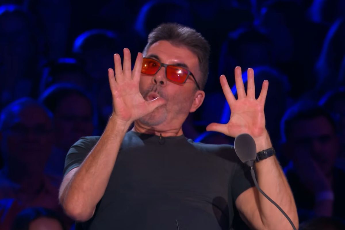 Simon Cowell was struggling to watch the grisly act