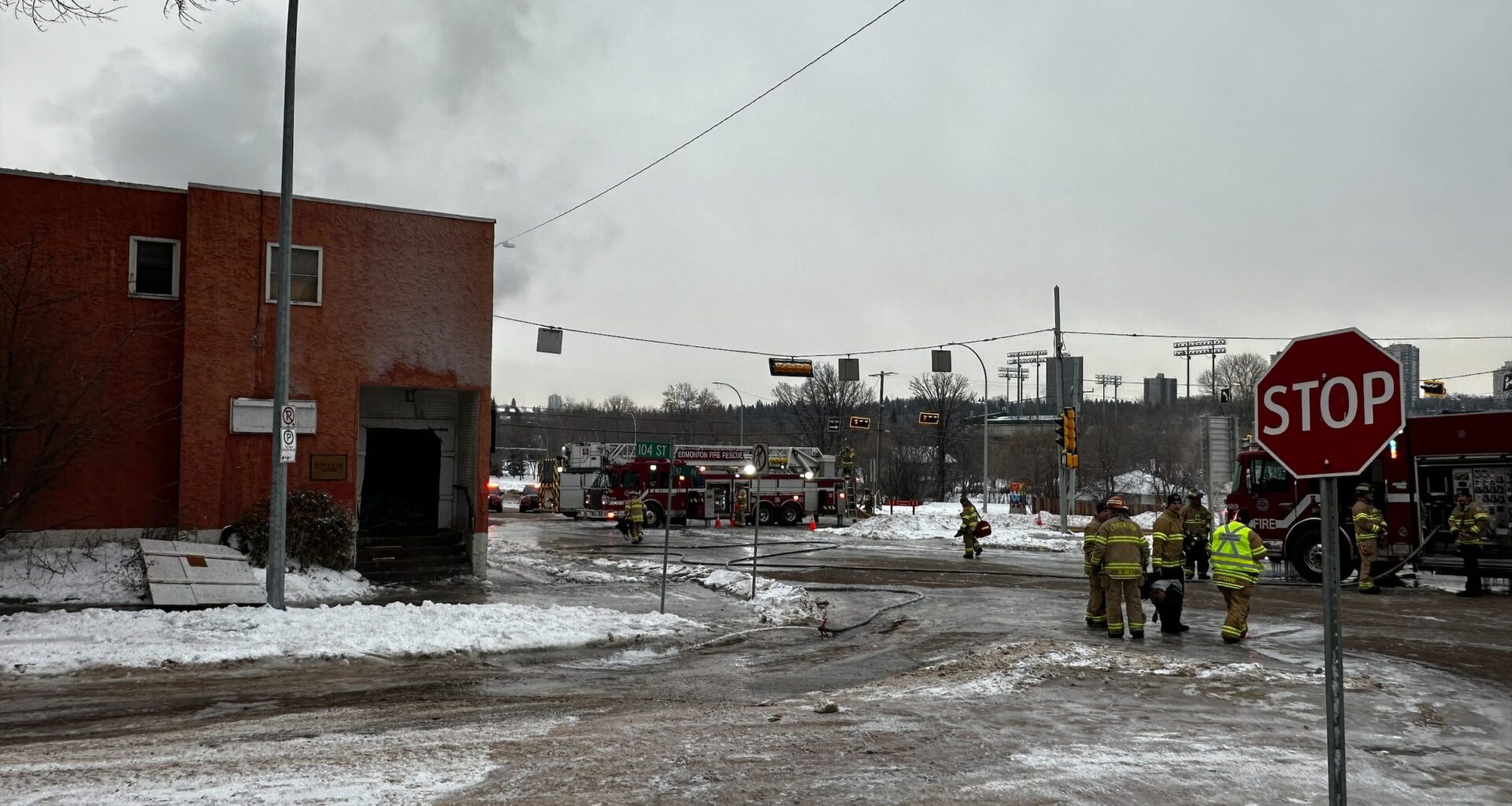 2 hospitalized after Rossdale building fire