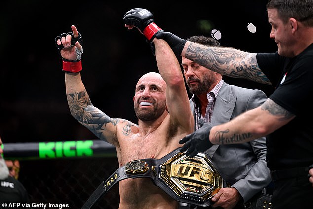 UFC featherweight champion Alexander Volkanovski has added to his already magnificent MMA career with an impressive and record-equalling points win over Diego Lopes