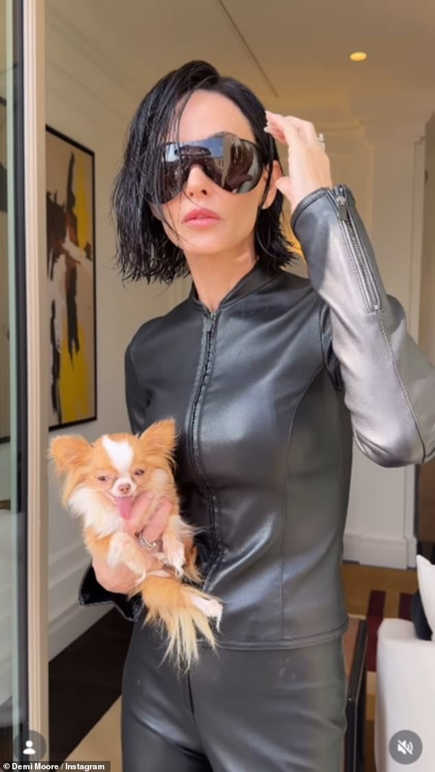 After turning heads with her adorable micro Chihuahua Pilaf by her side at the show, Demi took to social media to show off her outfit