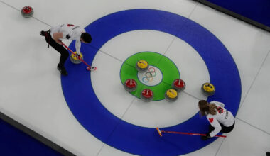 Canadian mixed doubles curling team falls to Great Britain and Estonia at Olympics