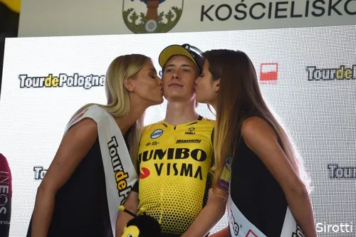 131784_a99af5d7c4bde01f63f368c6e0477b6d