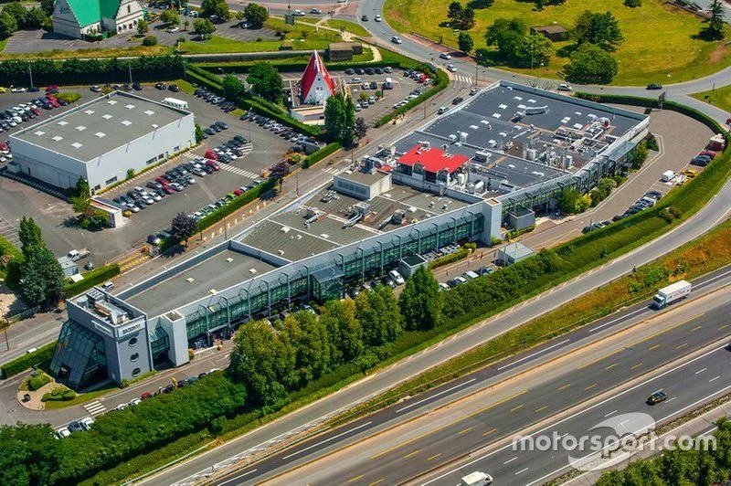 Aerial view of the Renault factory at Viry-Châtillon