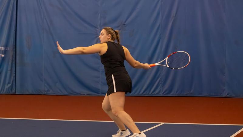 BULLDOGS SUFFER 5-2 LOSS AT BU ON SUNDAY NIGHT