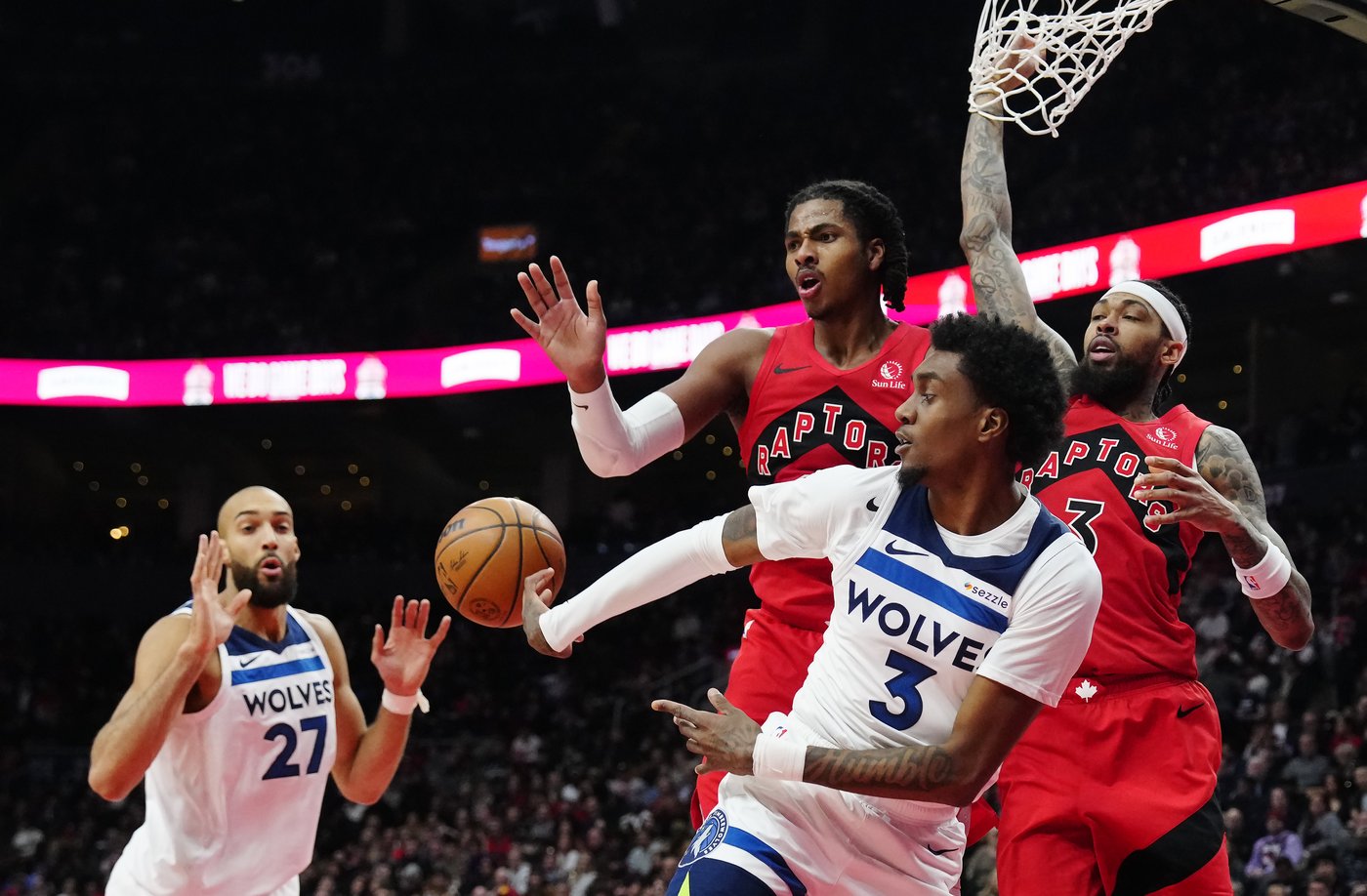 Raptors stumble in 128-126 loss to Timberwolves before NBA trade deadline