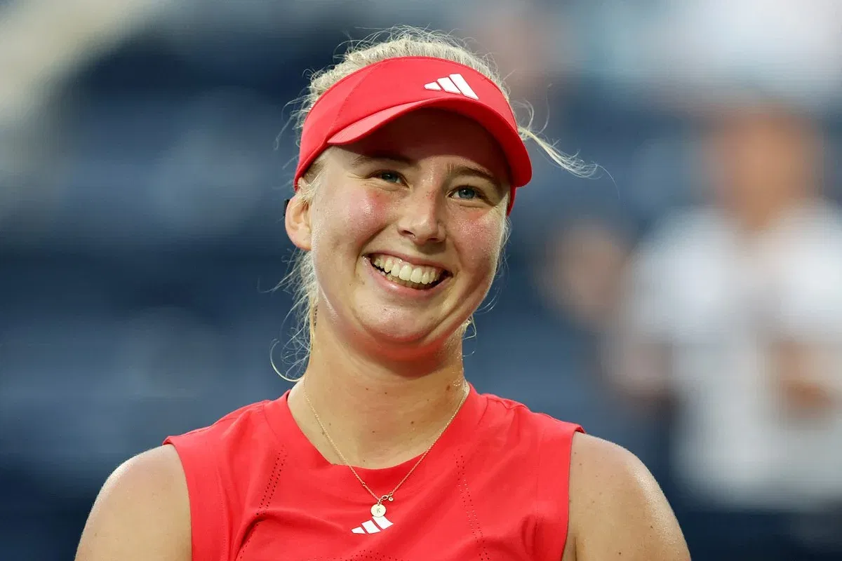 WTA 500 Abu Dhabi: Tauson and Bejlek First to Reach Semifinals