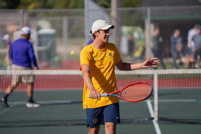 Men's Tennis Begins Spring Season on High Note