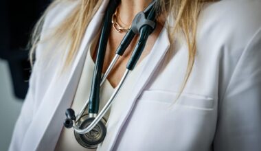 Parents can now see medical records of Alberta teens, sparking worry among doctors