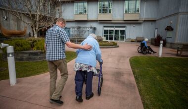 Vancouver Coastal Health rolls out small care homes amid growing long-term care waitlists