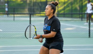 Underclassmen lead Women's Tennis to doubleheader sweep