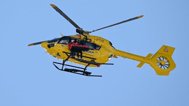 Lindsey Vonn airlifted after crash in Olympic downhill won by teammate Breezy Johnson