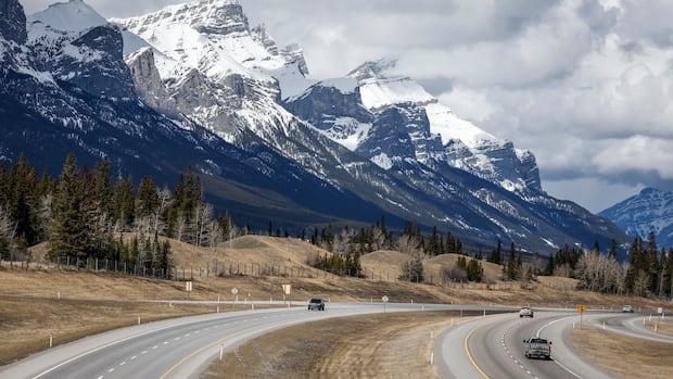 Warming temperatures are shrinking snowpack in key Canadian watersheds, study suggests