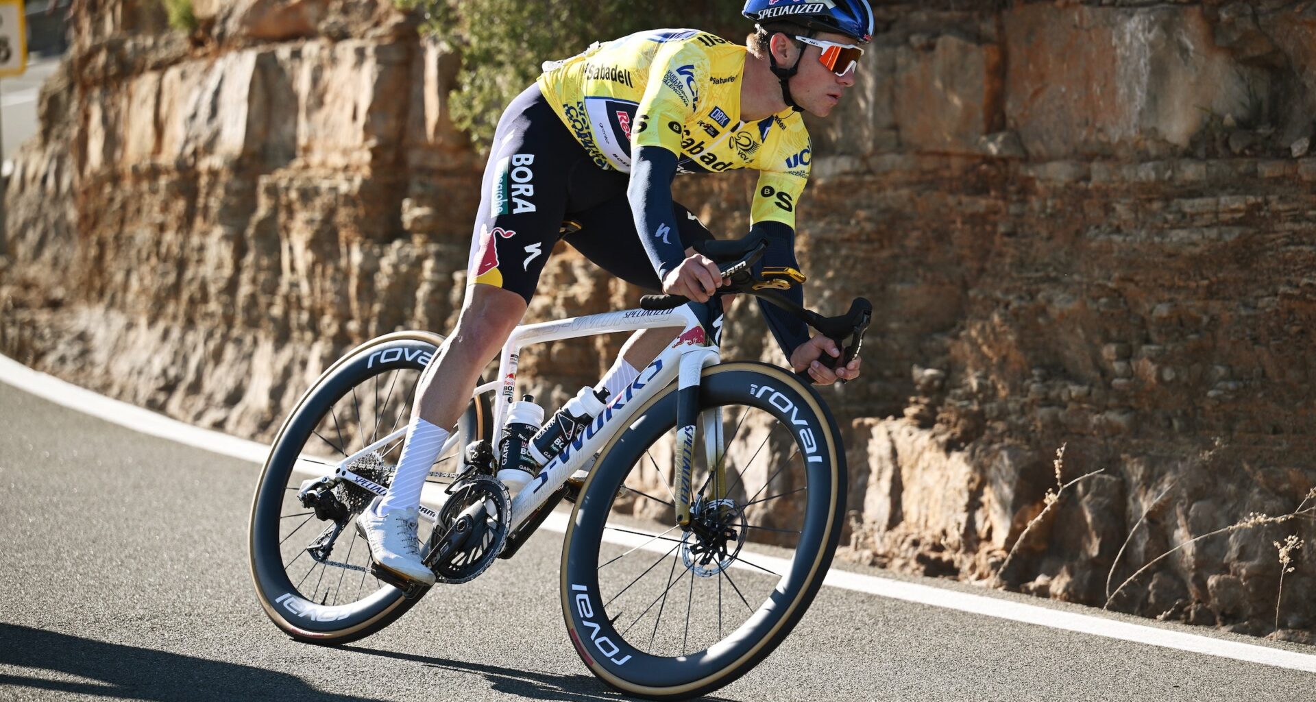 Remco Evenepoel (Red Bull-Bora-Hansgrohe) on the way to winning the overall standings at the Volta Comunitat Valenciana 2026 (Photo: Szymon Gruchalski/Getty Images)
