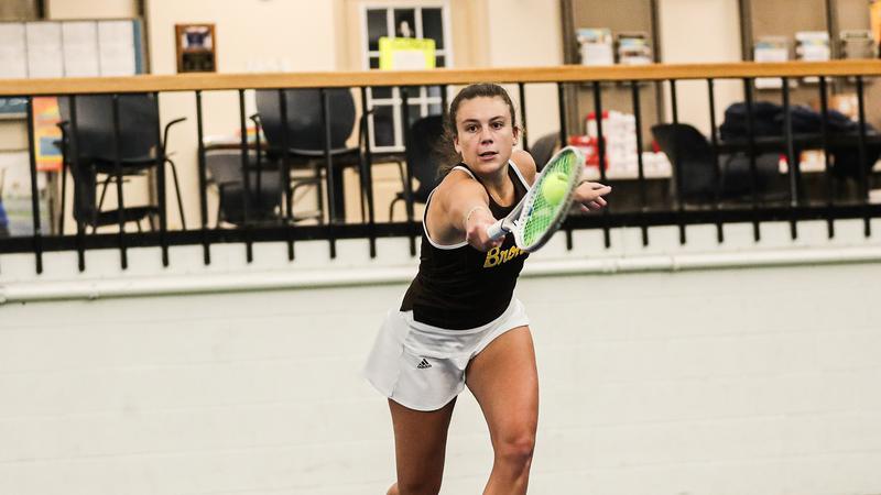 Women's Tennis Splits Road Matches at Cincinnati and Dayton