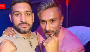 Yo Yo Honey Singh poses alongside boxing star Amir Khan: With my legendary brother |